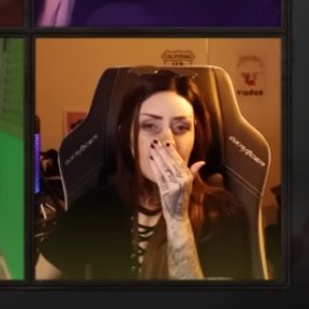 SomeoneThere179's tweet image. ELAS