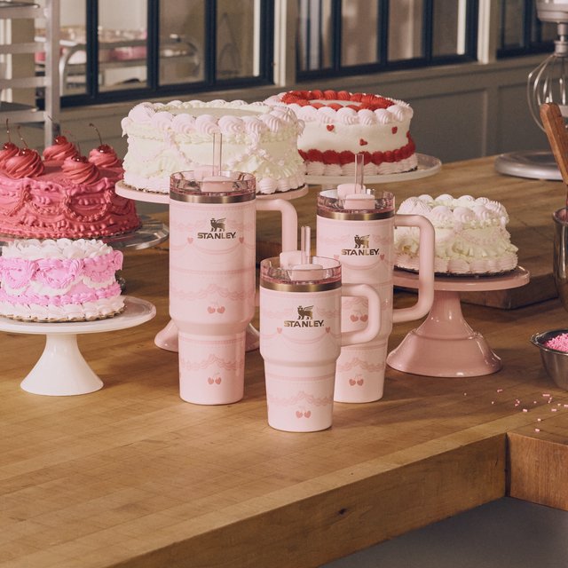 The Stanley Valentine's Collection The Quencher H.20 FlowState
