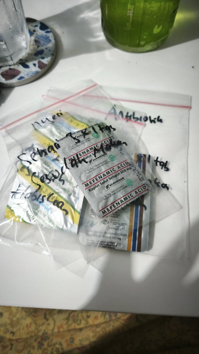 In the last 24 hours I:
- Drove non-stop Jkt-Bdg 
- Walked home in pain in the middle of the night
- Got checked and prescribed by myself 

I still surprise myself sometimes.