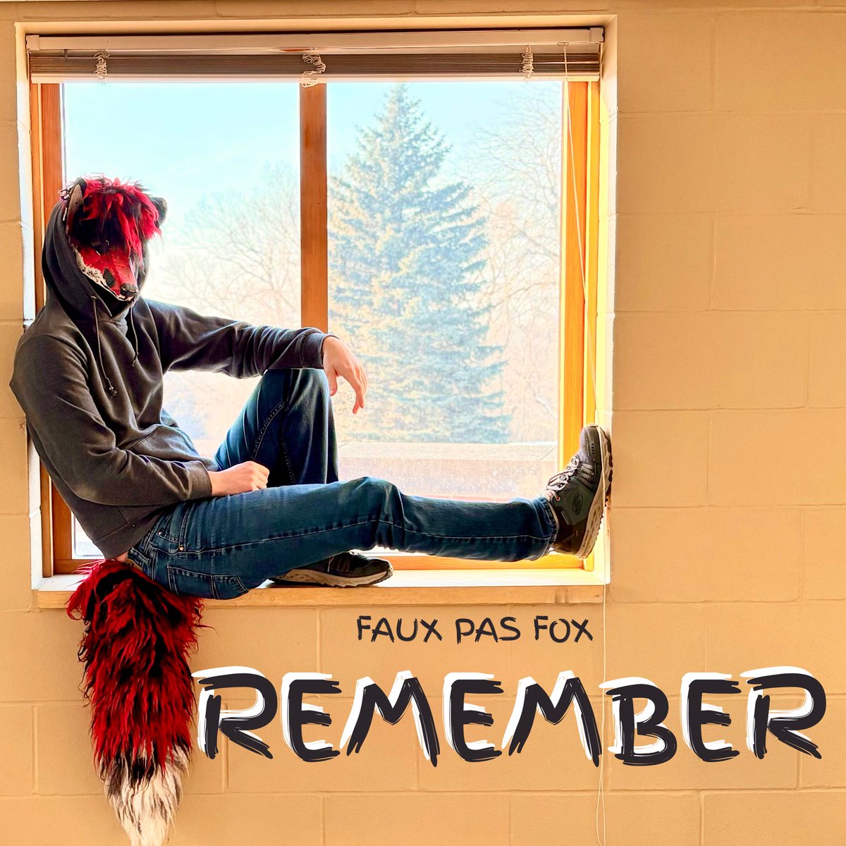 FauxPasFoxMedia tweet media