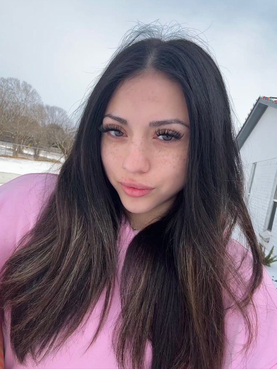 drunkoncoraa's tweet photo. https://t.co/NeFQVX2k1w