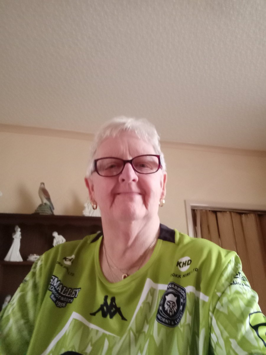 ChrisAnnStones's tweet photo. @WiganWarriorsRL @DerianHouse Where's me hankie again I say well done Wigan Warriors my shirt came today and it's beautiful ❤️💚🍒⚪️ https://t.co/oruojIZEYT