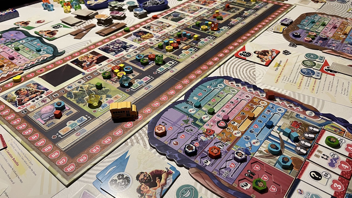 BlogGeekLette's tweet image. ❗️🗞️❗️Pas de repos pour l'actualité :
Coming of Age arrive en français en Avril 2026 ! 
Un jeu qui s’adresse à des joueurs enclins au jeu de rôle et au fun collectif, plus qu’à la performance ou au calcul.
Détails ici : boardgame.fr 
#j2s #bgg #boardgames