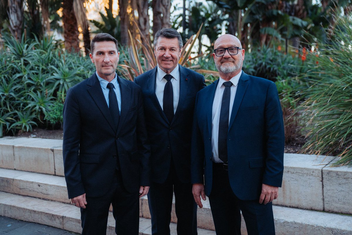 Christian Estrosi tweet media