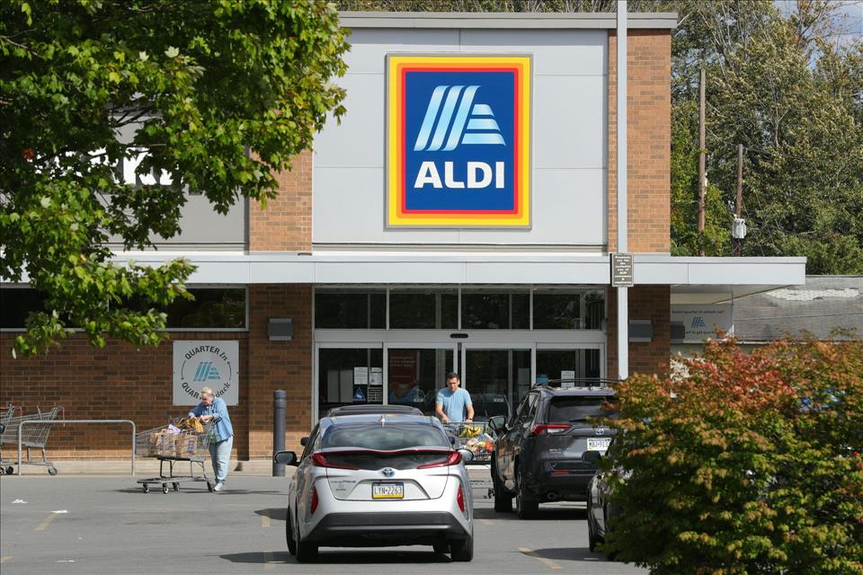 MENAFN's tweet image. Aldi Is Coming To Colorado, And The Disruption Could Lead To Lower Food Prices #Aldi #Coming #Colorado, #Disruption #Lead #Food #Prices #Vaccines #Pills #Doctor #Hospital #Pandemic dlvr.it/TQpRvl
