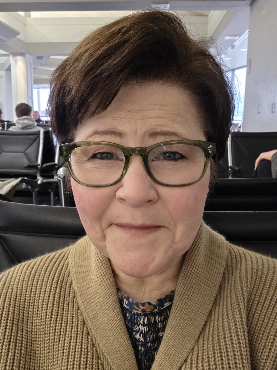 MargeSteinFen's tweet image. On the road again! This time to AZ for the Catholic Women of Phoenix 15th Annual Women's Conference.  SO excited to be returning to this marvelous event! Your prayers for safe travels are much appreciated.  I've already been notified of one flight delay. 

#ontheroadagain