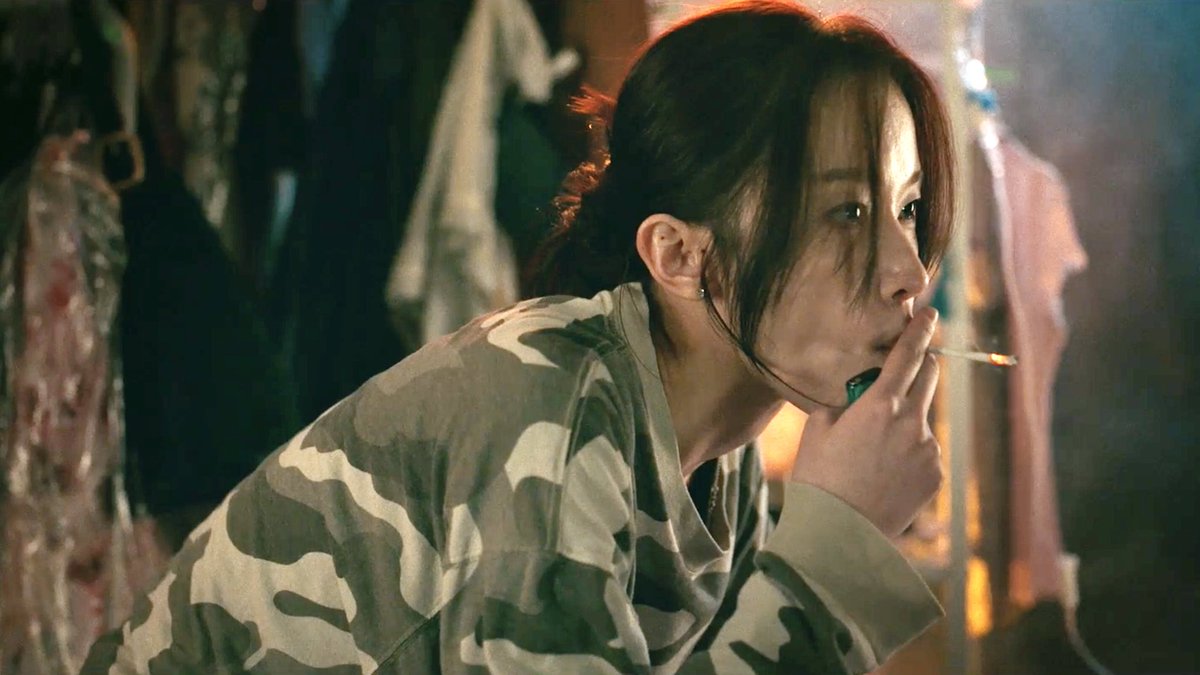 jeon jongseo pics tweet media