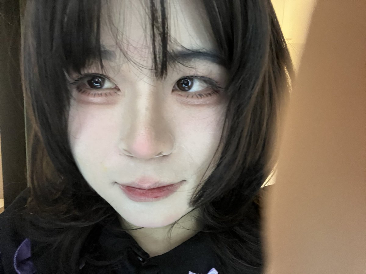 Love-sorship tweet media