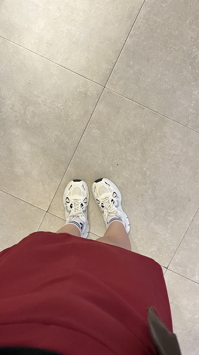 ⋆ (@holyzya) on Twitter photo 