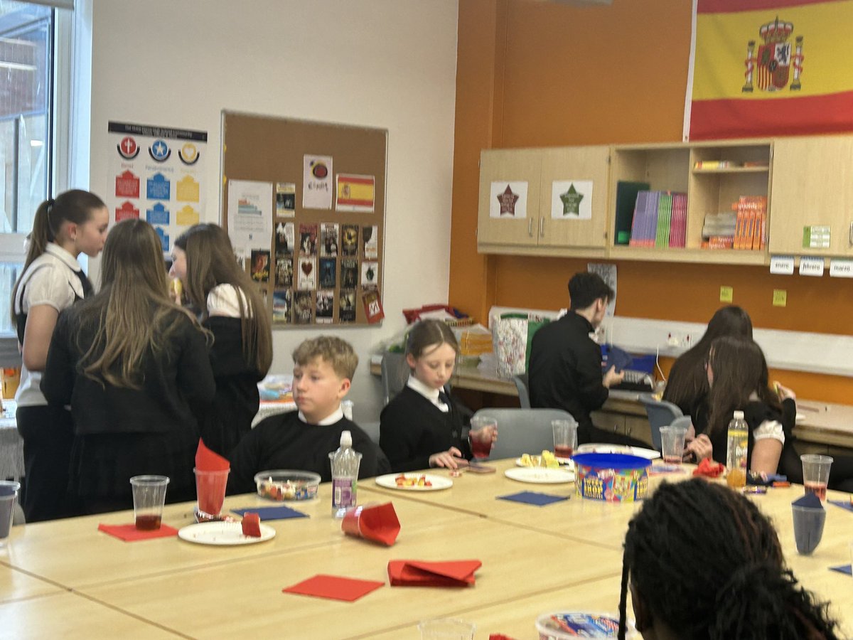 Modern Languages_NDHS tweet media