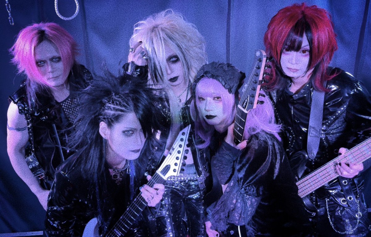 Deathpair_info's tweet photo. 2/6 Deathpair2周年記念&amp;活動休止単独公演
【絶望】
御来場いただきありがとうございます。

セットリスト
1.霞
2.嫉
3.Bondage
4.憎悪
5.憎悪
6R.I.P
7.M.E.S.S
8.傀儡
9.世苦
10.黒渦
11.中毒患者
12.劇薬
13.Dusk

en
1.虚
2.Deathside
3.Bondage
en2
1.Dusk

2月6日活動を休止致しました。 https://t.co/mDe45Gh0bf