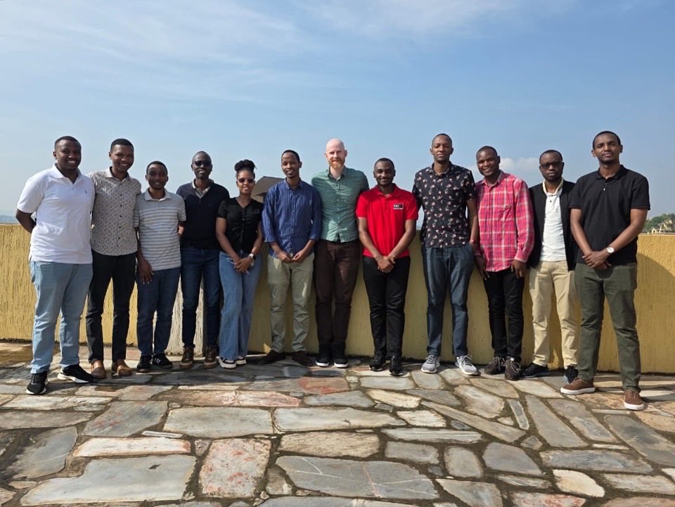 RIIO School of Ophthalmology tweet media