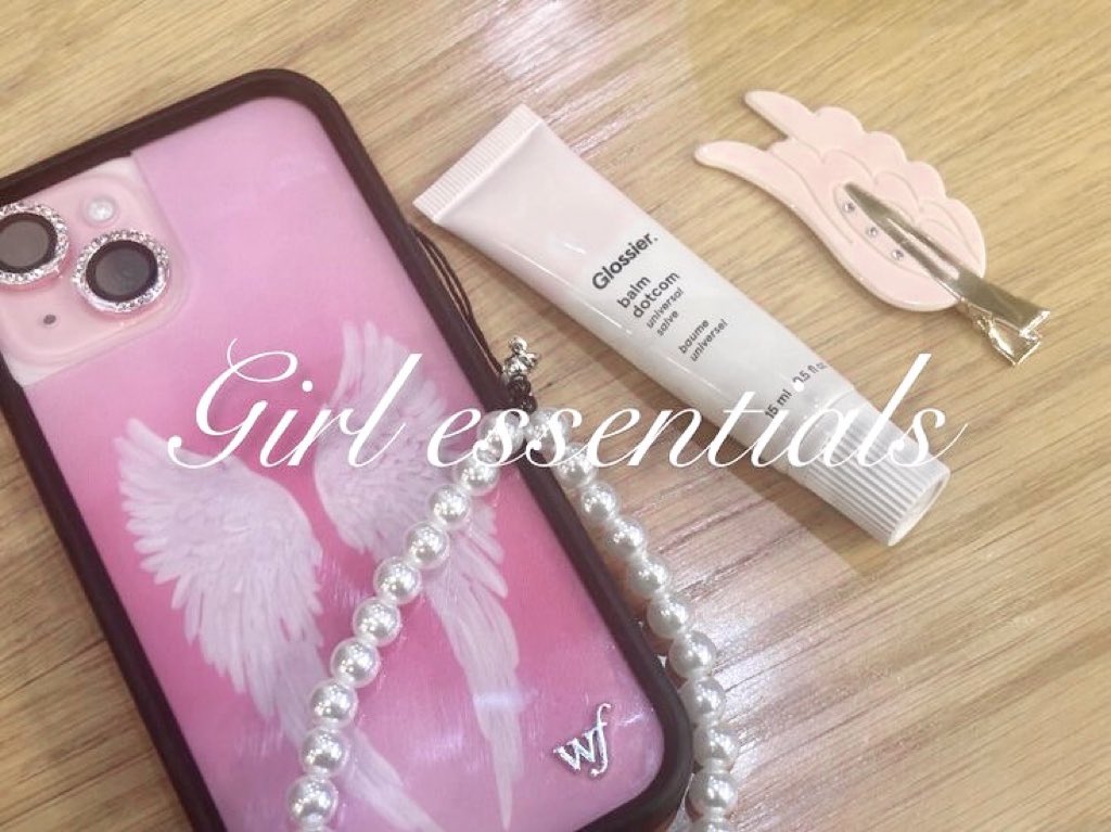 𓈒 ࣪ ˖ (@heartzjpg) on Twitter photo 