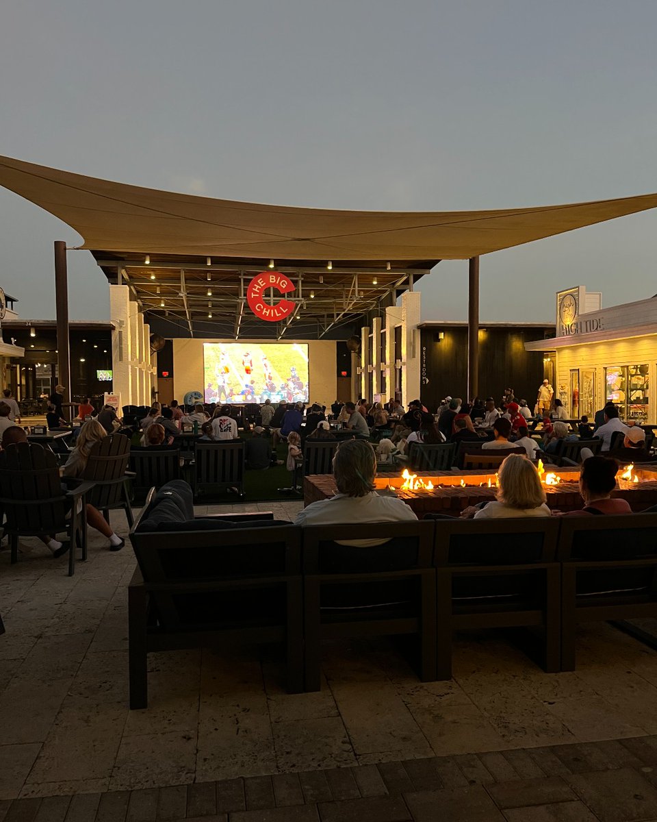 Who else is gearing up for Superbowl Sunday?! 🏈 From specials all day to catered trays to-go...we've got it covered! Visit bit.ly/3IwjObn to order and schedule your pick up!

#thebigchill30a #30a #30aevents #superbowlsunday #30aeats #30alife #visitsouthwalton #sowal