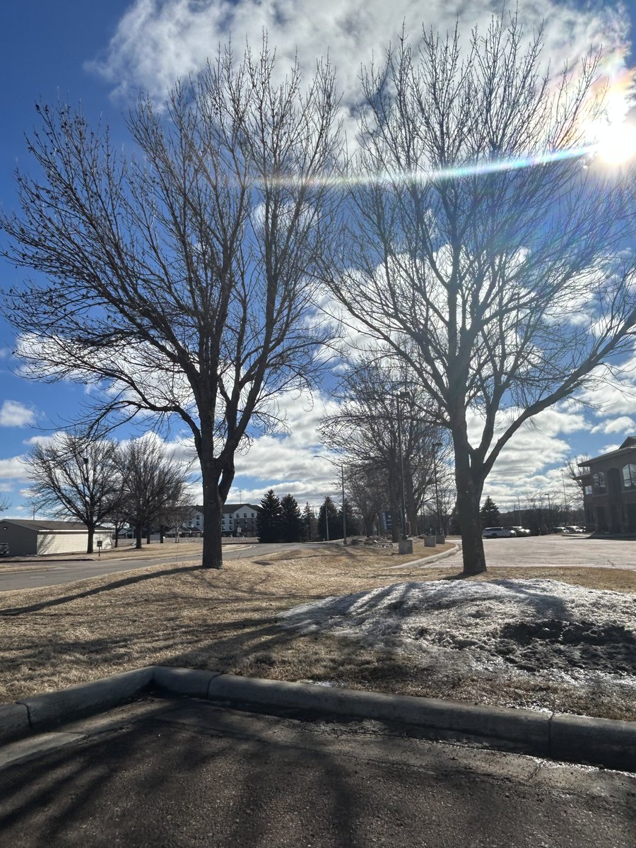iamceilace's tweet photo. Sioux Falls, SD …. https://t.co/wzHtSutq5t