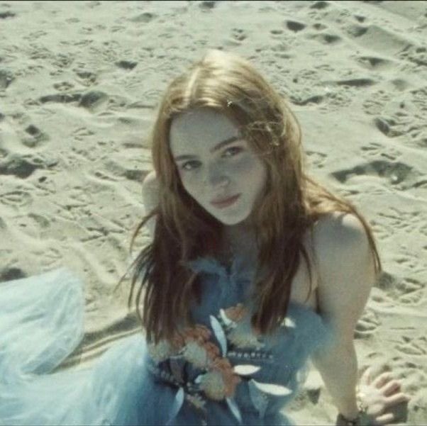 bvtchism's tweet image. pirate x mermaid elmax au