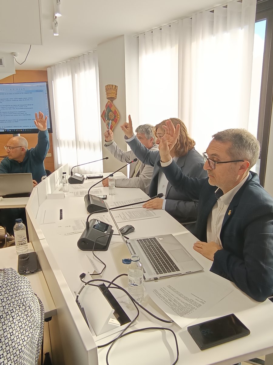 CCSegria's tweet image. El ple del Consell ha aprovat un manifest en favor del transport escolar post-obligatori, el Manifest de la Taula Transversal de Ruralitat i el conveni amb Interior per la codificació de les edificacions aïllades. Més info a la nostra web: segria.cat/arees/ensenyam…