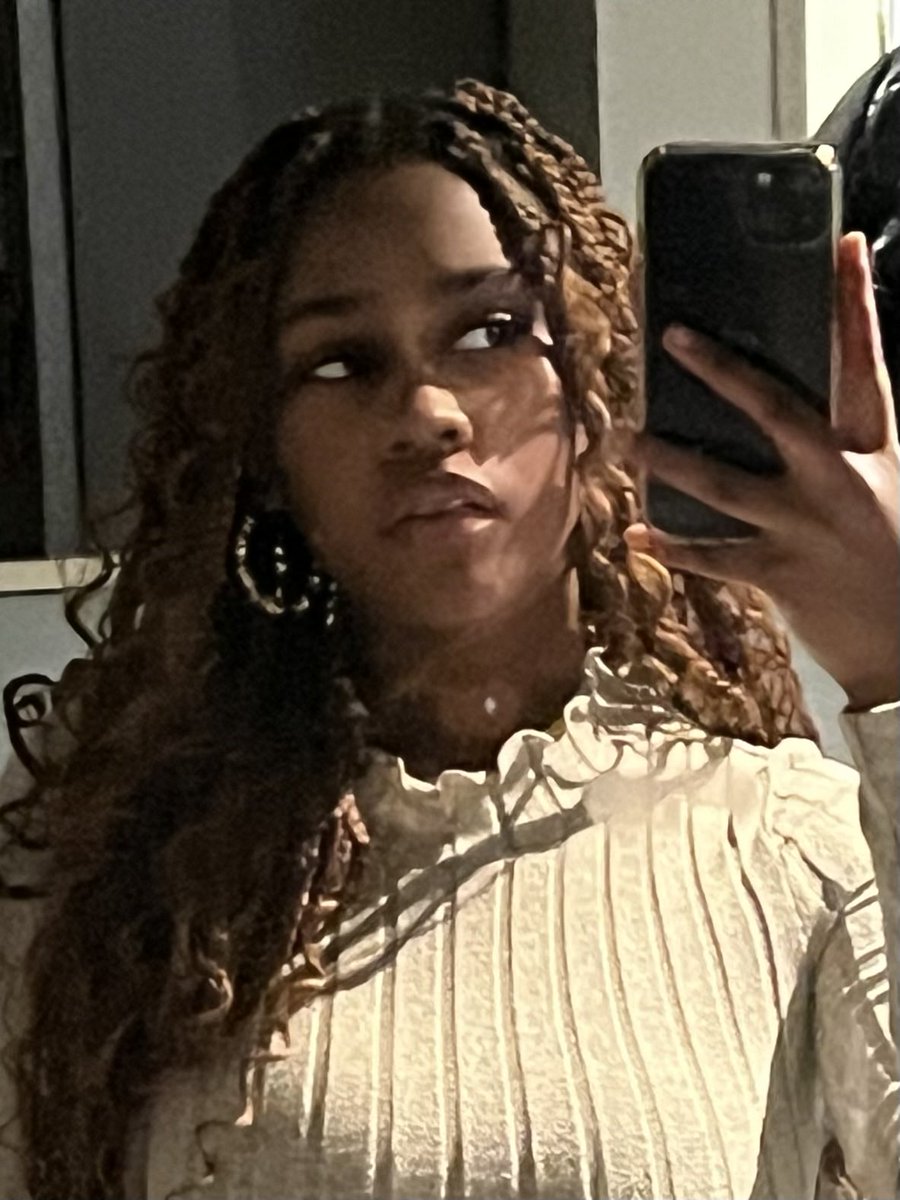 HAPPY BLACK HISTORY MONTH BTW!! my tweet didn’t send a few days go 🫠 also reminder that black history and black lives aren’t limited to one month or used for optics we don’t stop existing after february