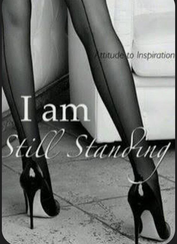 CookieKL's tweet image. I'm still #standing #strong 🔥
👠👠🤘☺️❤️💯🪷✌️🥰