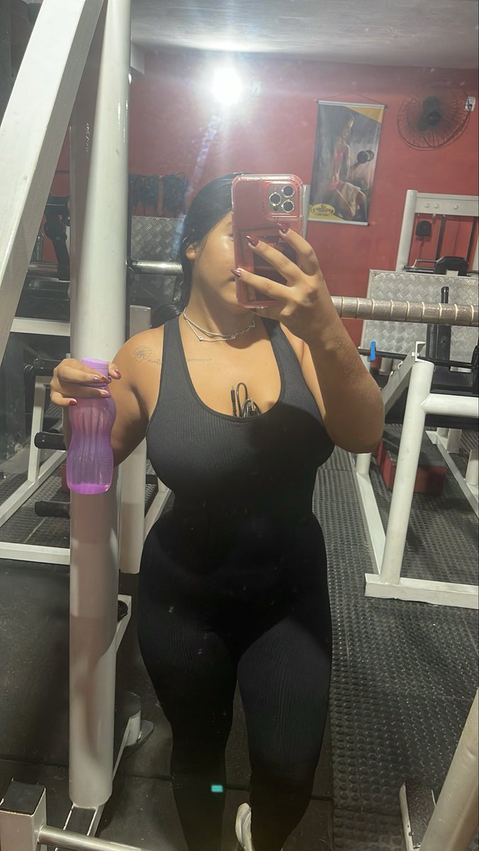 NicolyXwt's tweet photo. Treino a tarde 💪✅ https://t.co/K93FfLTApI