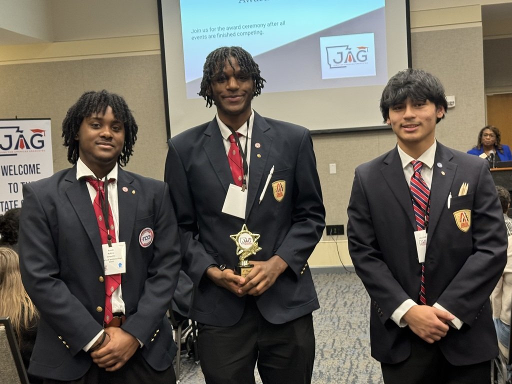 LR Southwest High School tweet media