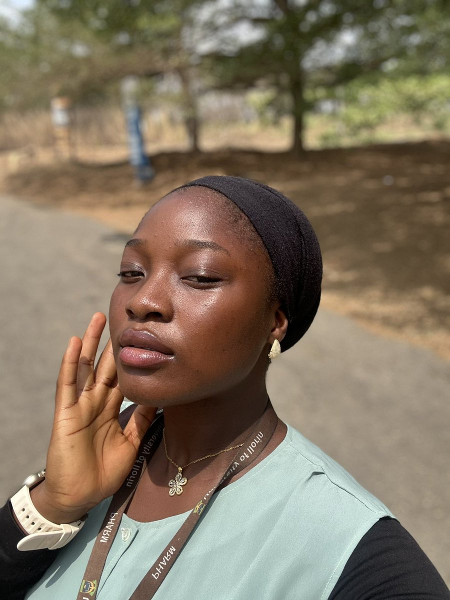 Ayomide Gladys tweet media