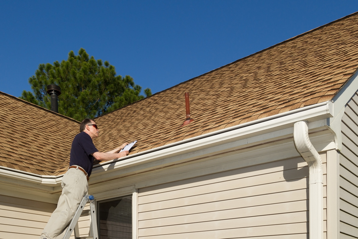 JasonBuilds4U's tweet photo. Many homeowners do not realize that small leaks often start long before they become visible indoors. Routine inspections help catch early signs and prevent major interior damage. https://t.co/690HNPrMOk