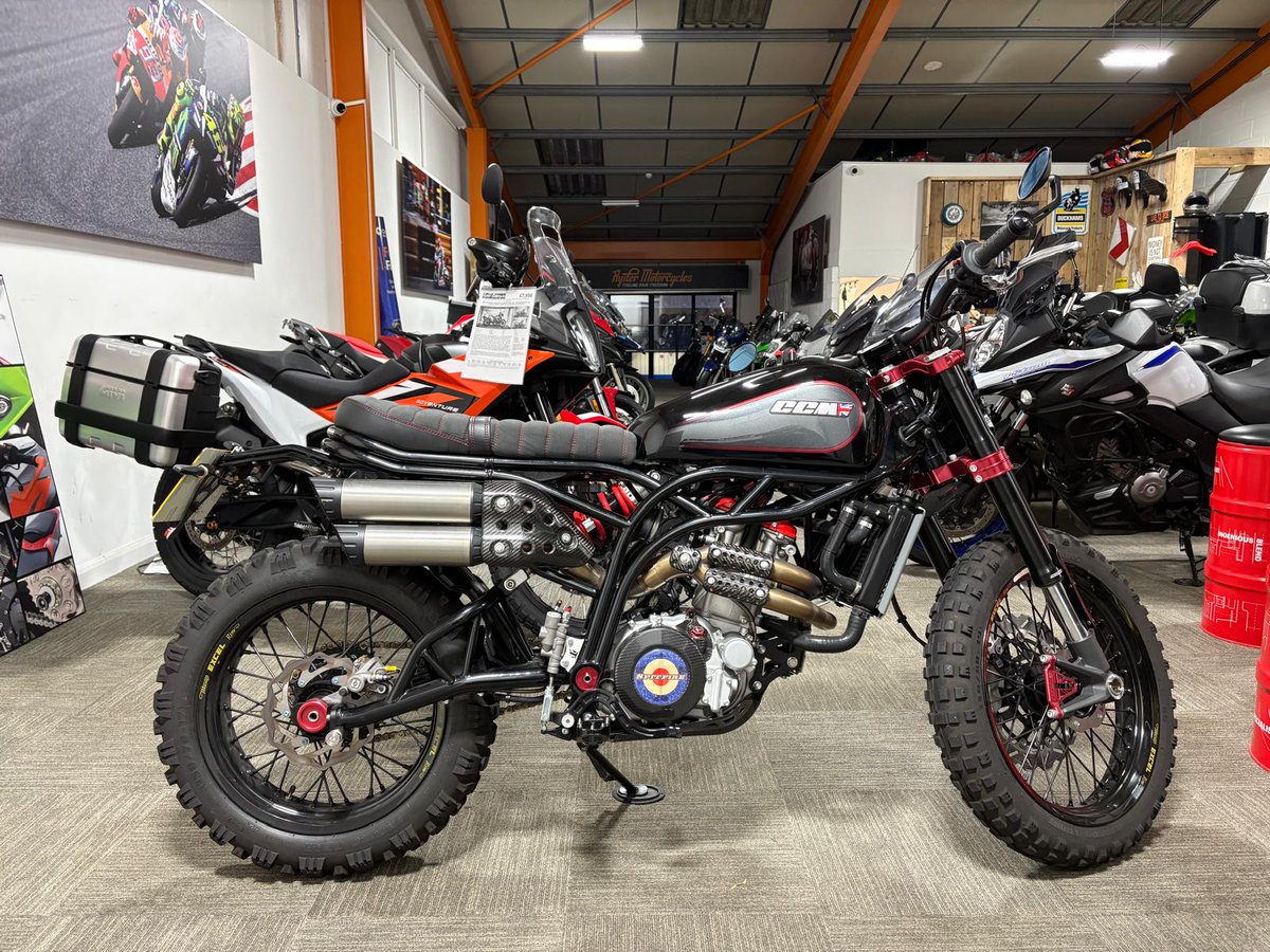 🔥 No.55. NO55 CCM. It doesn’t get better than that. 🔥

2021 CCM Spitfire Blackout
Just 700 miles from new.
Number 55 of the Blackout edition — and wearing the private plate NO55 CCM to match. 

£7,750
📞 01795 899204
🌍 rydermotorcycles.co.uk

#FuelingYourFreedom