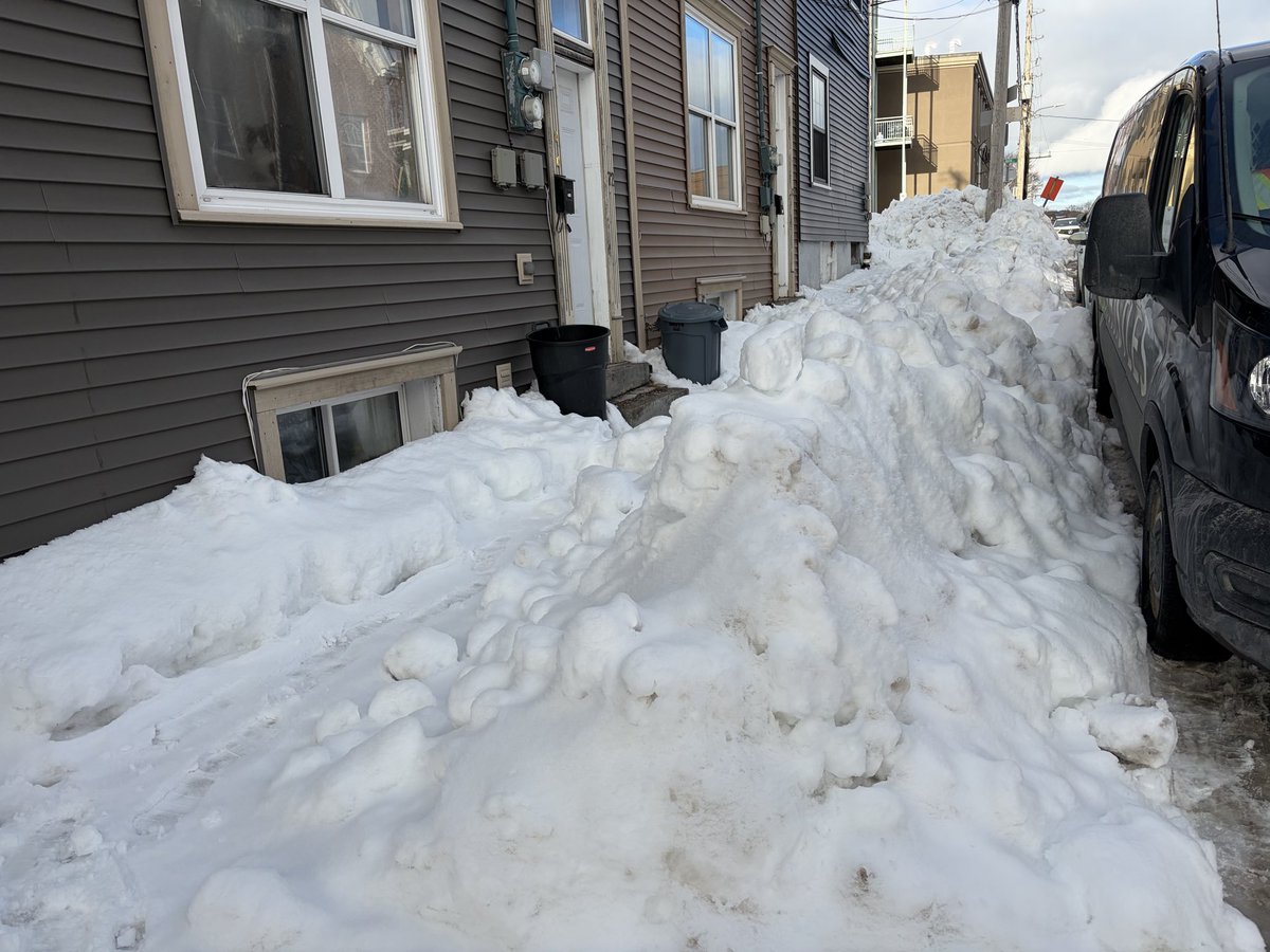 Hey <a href="/DannyBreenNL/">Mayor Danny Breen 🇨🇦</a> <a href="/BrendaHalley/">Brenda Halley</a> it is very disappointing to have to shovel snow from your doorstep, that was dumped there by <a href="/CityofStJohnsNF/">CityofStJohns</a> snow plow. This is not street cleaning but just causing residence unnecessary grief. Please address! Shameful! <a href="/VOCMNEWS/">VOCM News</a> <a href="/StJohnsTelegram/">The Telegram</a>