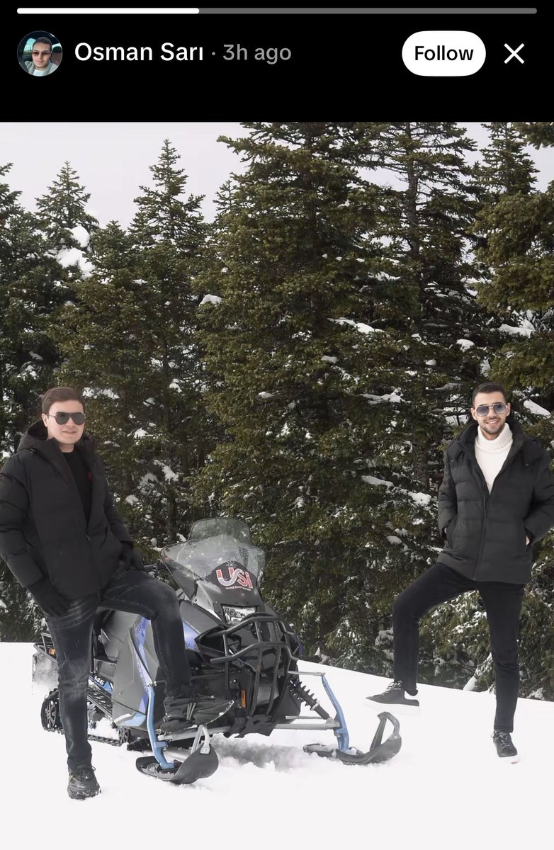 solcugazete60's tweet image. 2022'de ehliyetsiz şekilde 17 yaşındaki Ezgi Alya Yiğit'e çarparak ölümüne neden olan ve serbest bırakılan Osman Sarı'nın, son TikTok paylaşımında kar tatilinde olduğu görüldü.