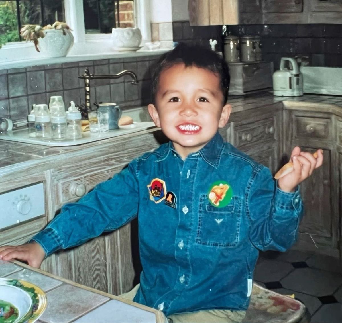 leclercsalbono's tweet image. crying tears baby alex albon i would burn the world for you