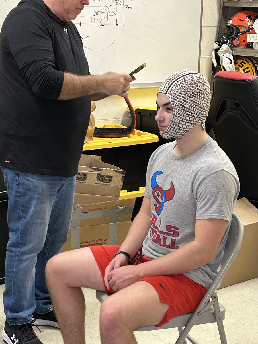 Smithtown East Football tweet media