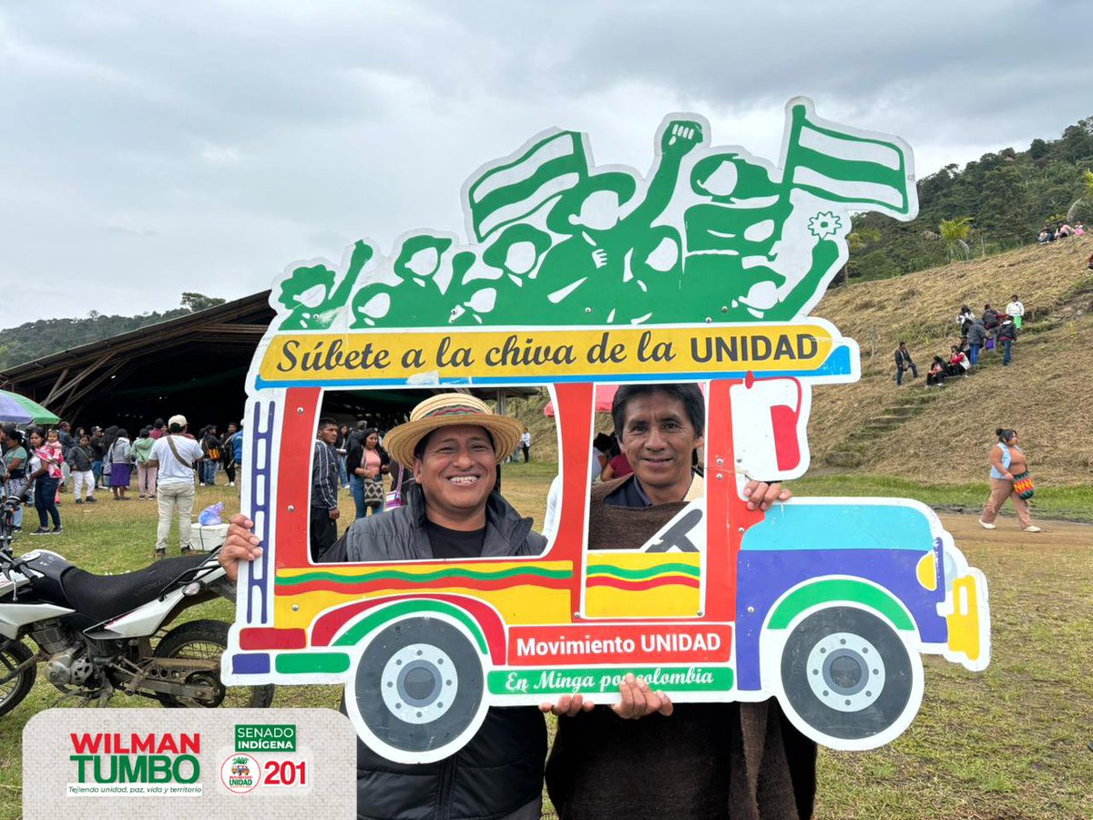 wilmantumbo201's tweet image. Desde el Resguardo Indígena de San Lorenzo, Cauca, compartimos la palabra con la comunidad.

🗳️ Tarjetón rosado | 🚌 Chiva | ✏️ 201
#Chiva201 #SanLorenzo #Unidad