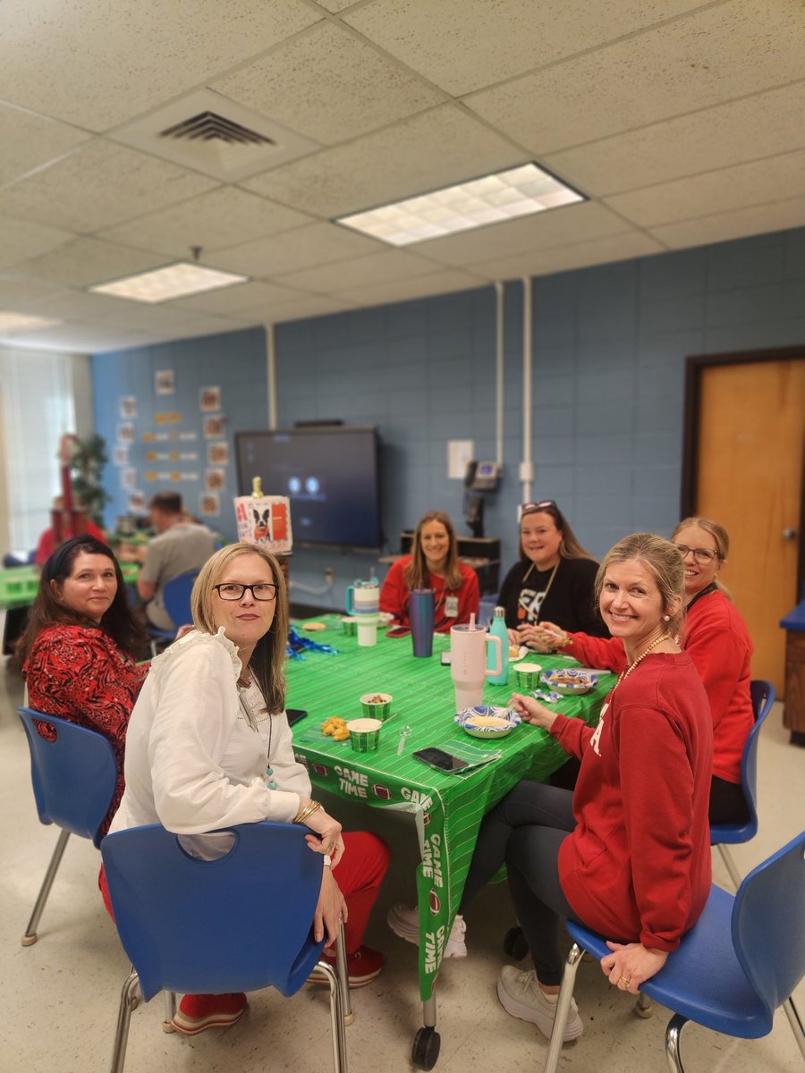 Tritt Elementary School tweet media