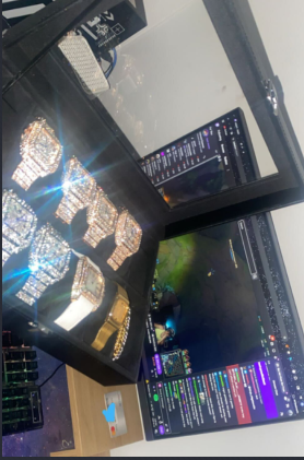 TYLER1__PLAY______VARlETY tweet media