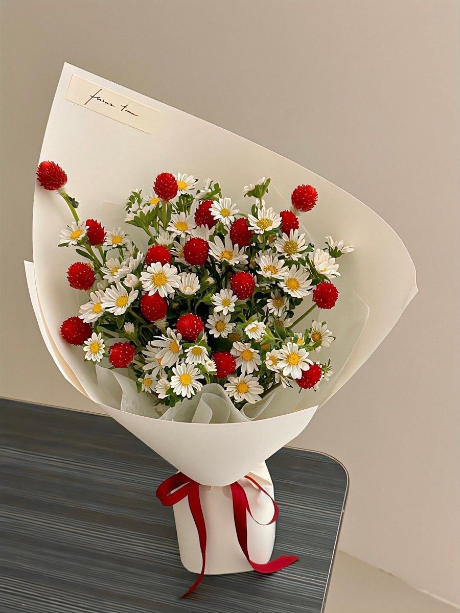 ❀ (@i3moment) on Twitter photo 