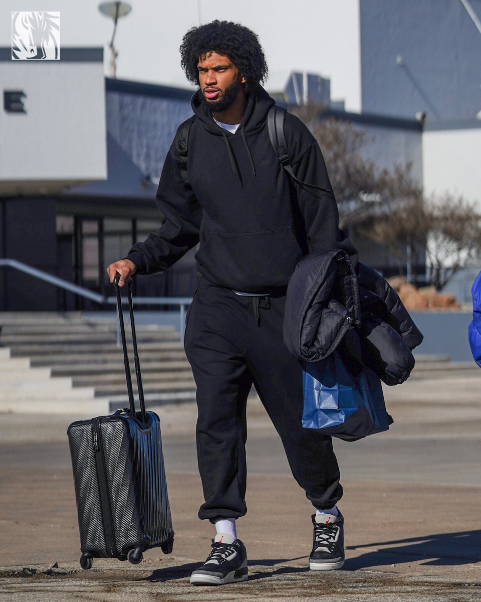 dallasmavs's tweet photo. New faces, same places ✈️ 

#MFFL https://t.co/dfe78ZQi8l