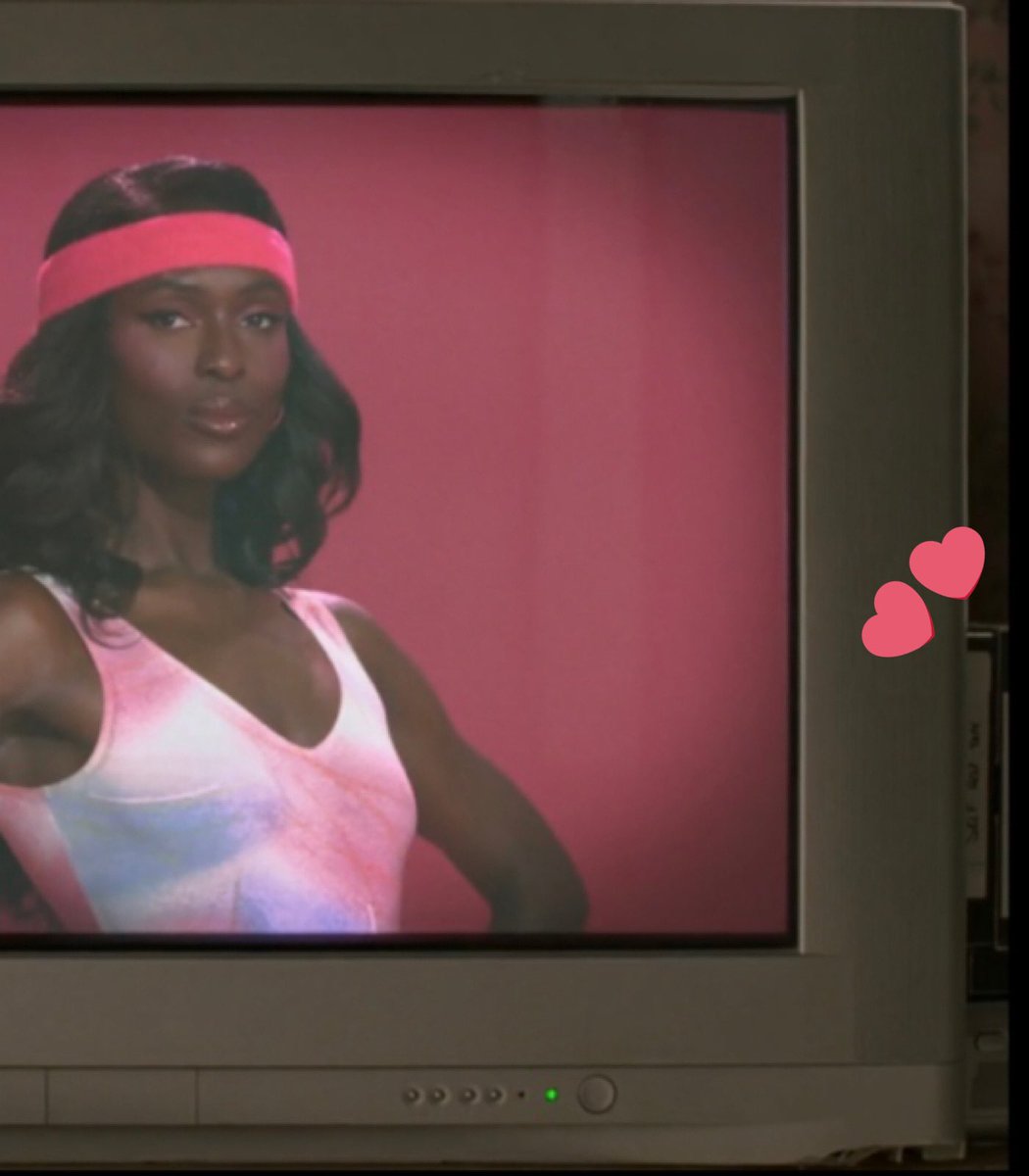 swifferupdates's tweet photo. 🎥| The VHS tape next to the TV screen in #OpaliteMusicVideo is titled "Self Help Tape" 📼 https://t.co/LixSgK0sRa