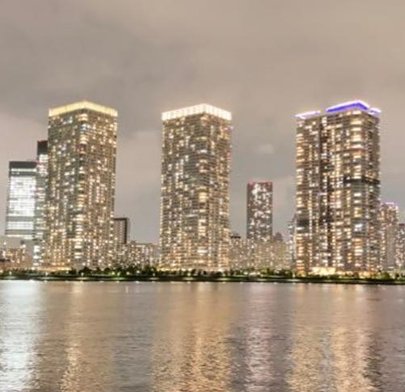 urmatson's tweet image. 学生は低いです 👂