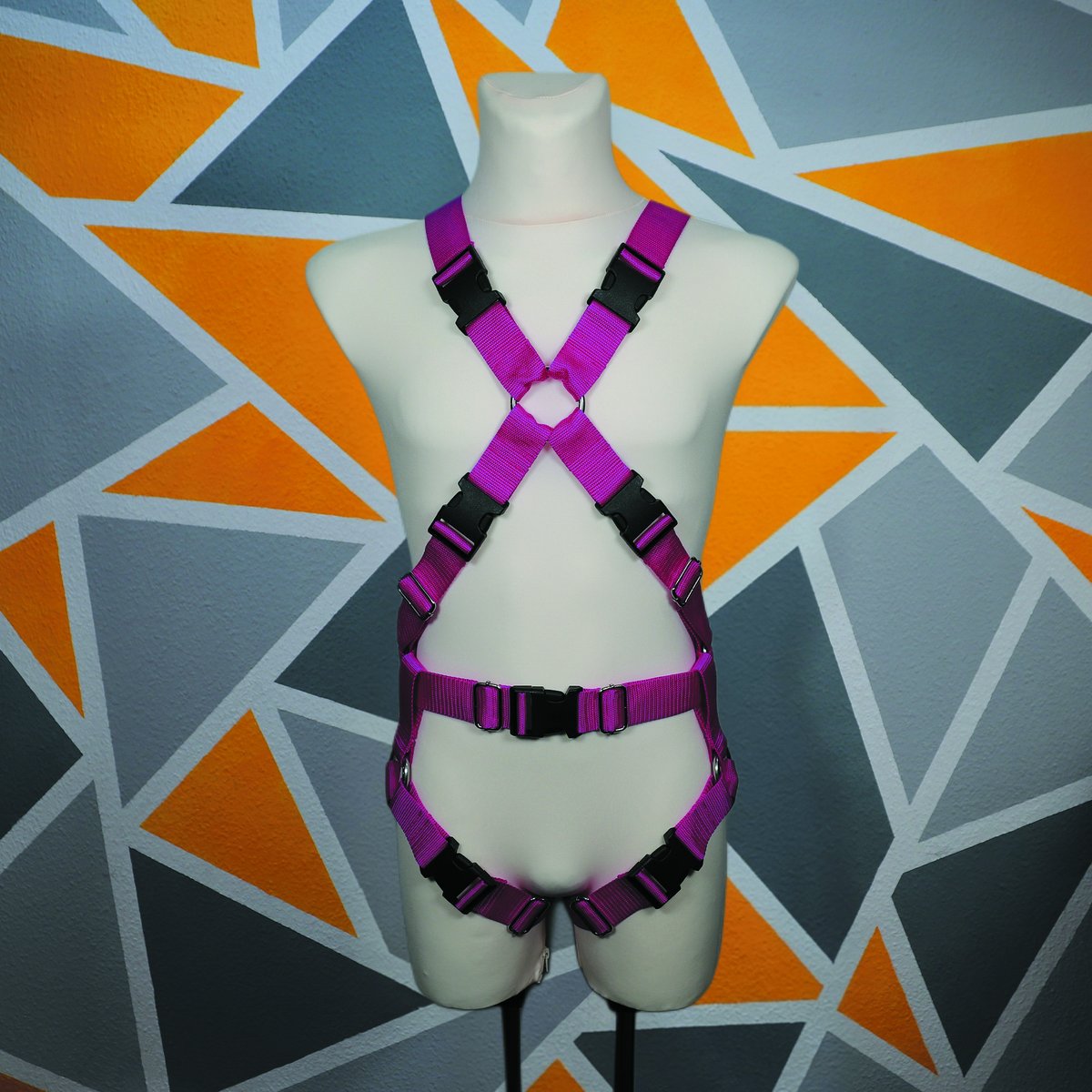 SkippCreation's tweet photo. The "Lucky" harness is now available in the shop an reduced by 25% until February 22, 2026!
»»» Webshop (https://t.co/noul0h9U5h) https://t.co/AhLWU2FC5I