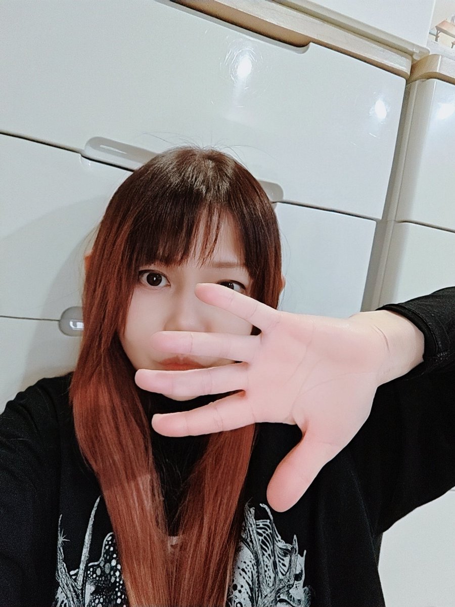 PANDEMIC9146's tweet photo. 髪ツヤツヤにしてもろた
ロングヘア早く寝るやめたい
早くドネーションしてバッサリスッキリしたいっす https://t.co/eUVCvlA7DW