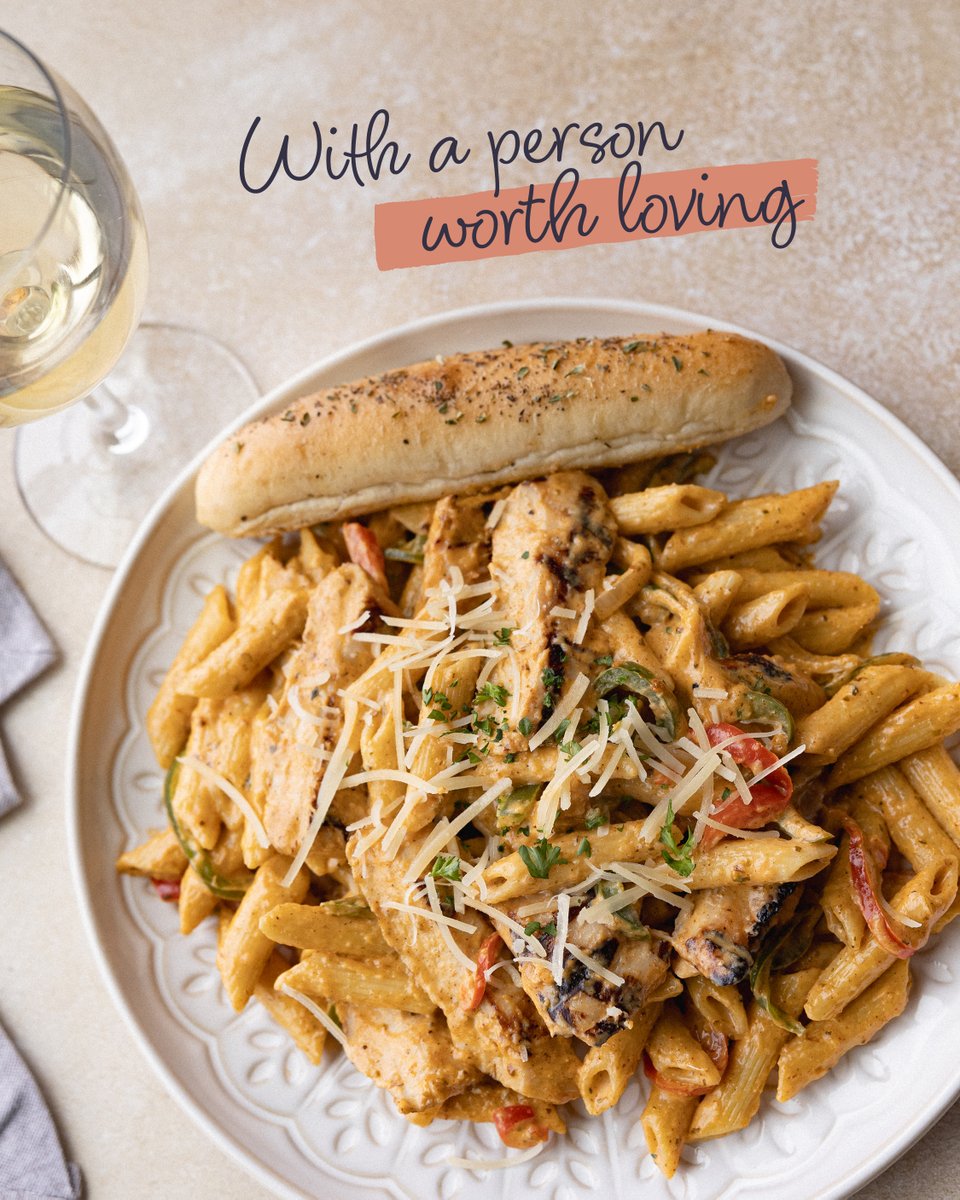 Max & Erma's tweet media