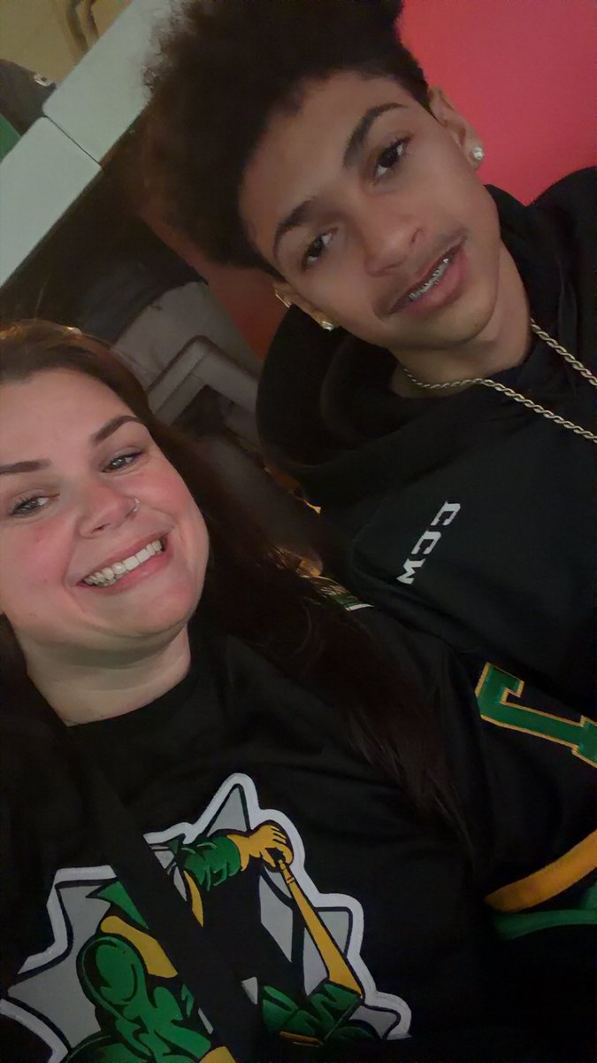 Amy Smith tweet media