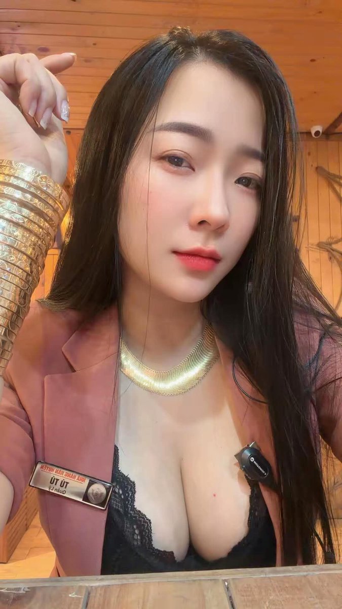 Mẹ Lan tweet media