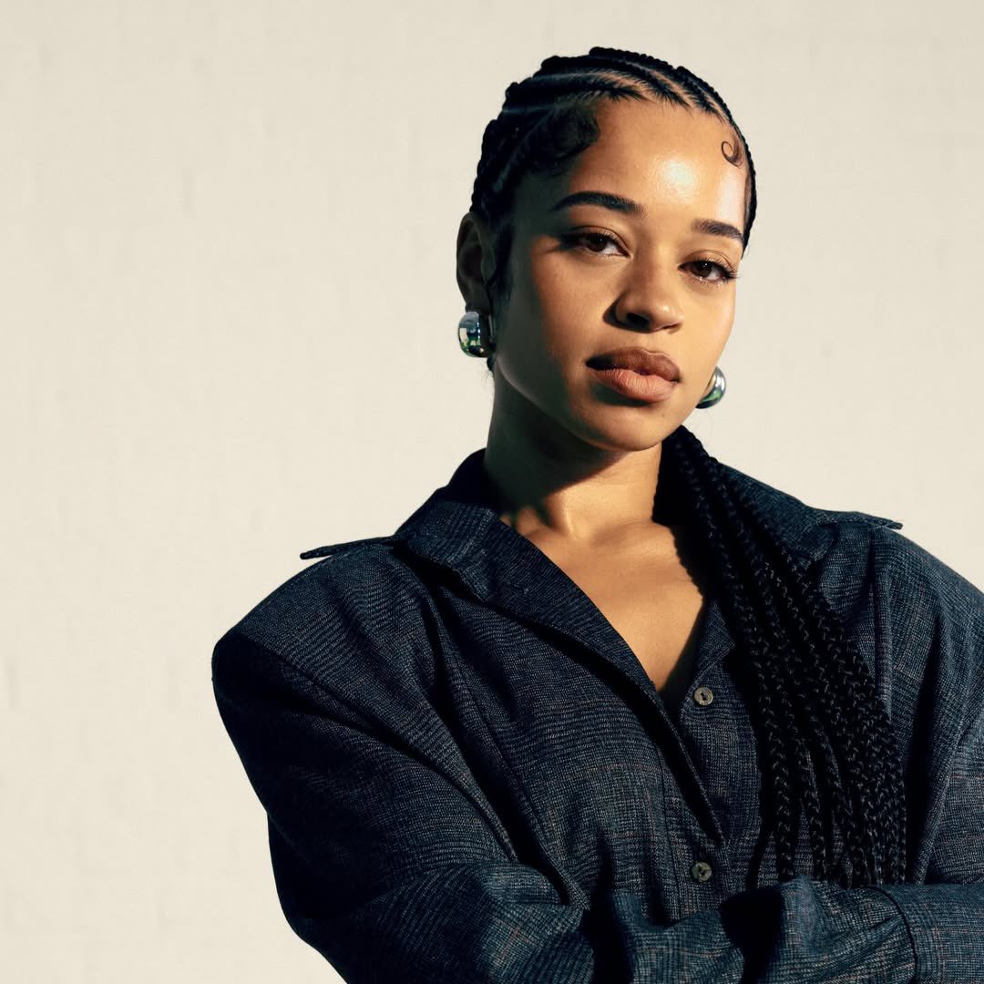 ella mai ate with her album cover visuals 😍