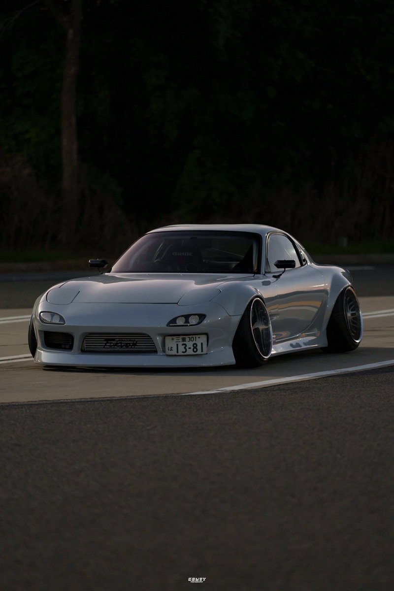 あなたの愛車は何色の何 パールマシマシのオリジナルホワイト⚪️ 唯一