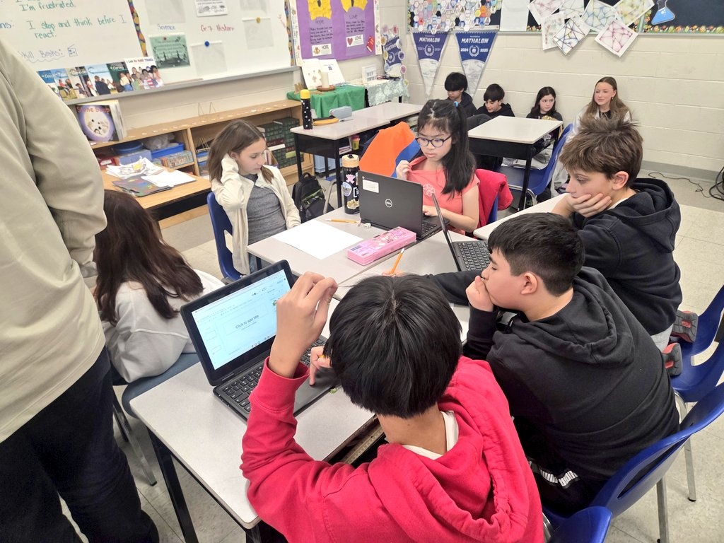 Ms.Cox 🇬🇾🇨🇦 tweet media