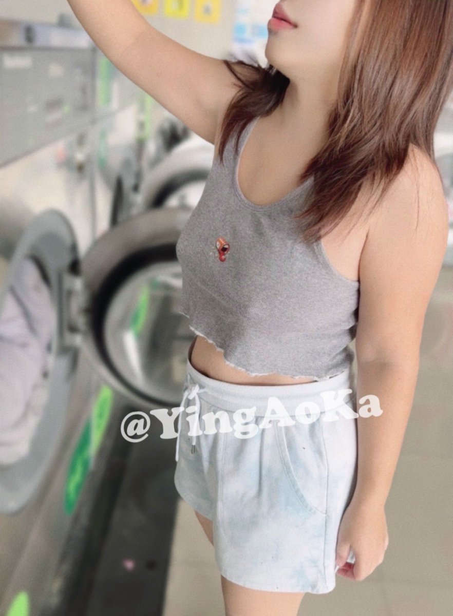 εїз Y i n g A o (◣◢) tweet media