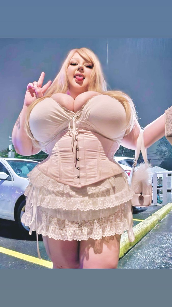 starryeyedbunni's tweet photo. these curves are addictive https://t.co/WqcO4L7lHe