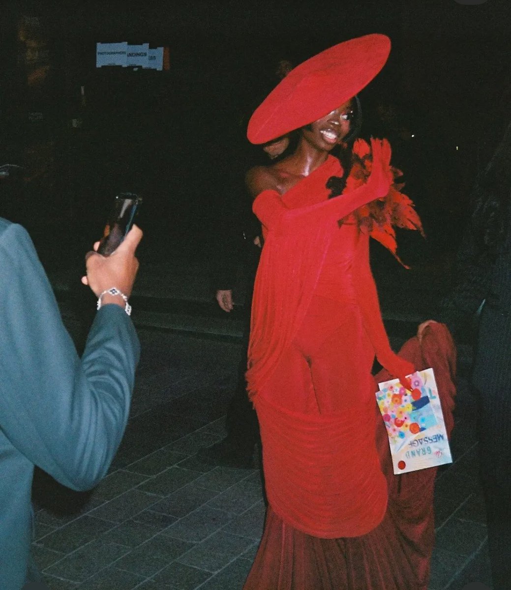 SussexPrincess's tweet image. She’s a superstar